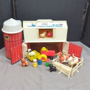 SetB)Vintage Fisher Price Play Family Farm 915 Little People Barn & Silo 1967